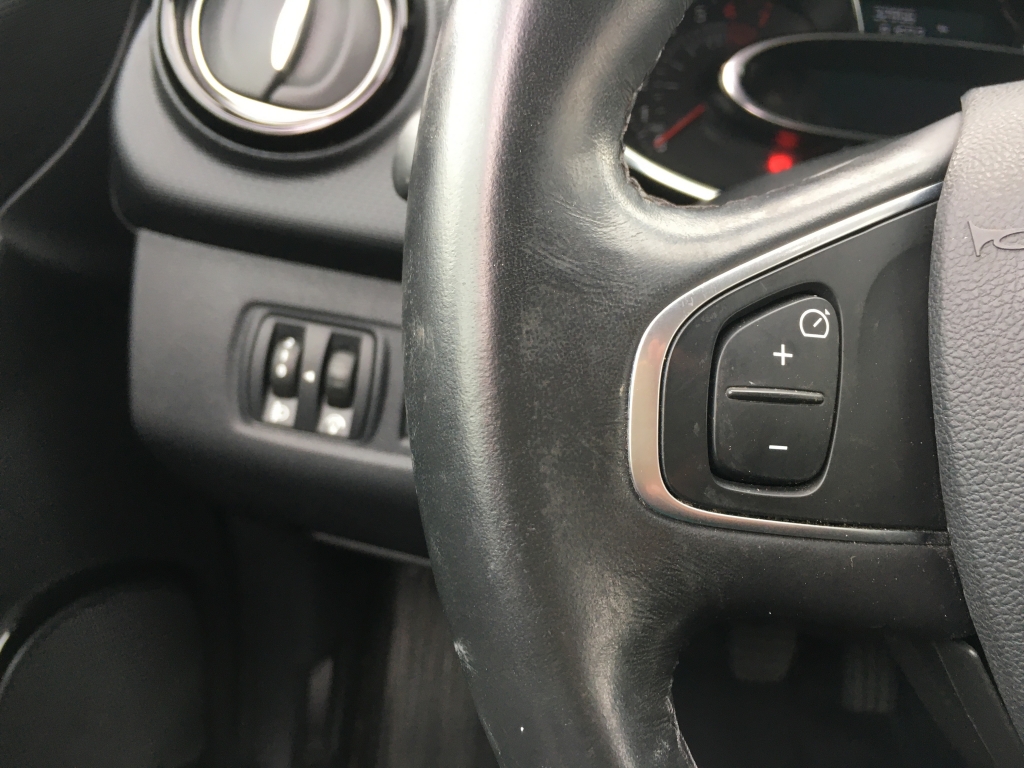 RENAULT CLIO 1.0 INY 90CV