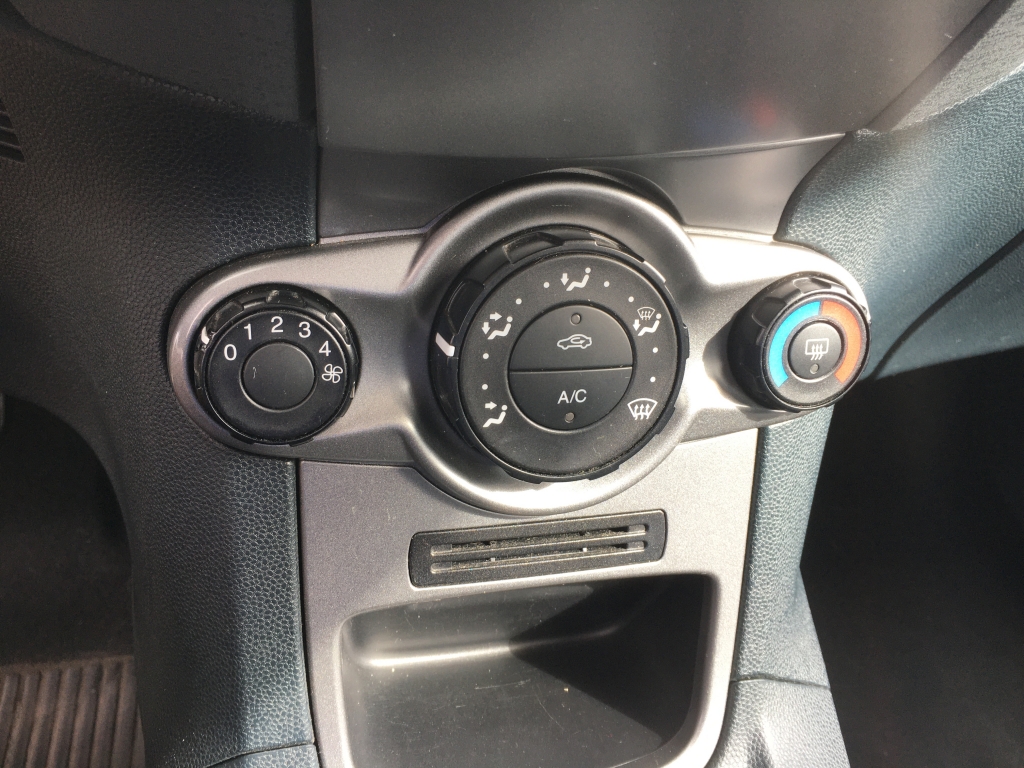 FORD FIESTA 1.5 TDCI 68CV