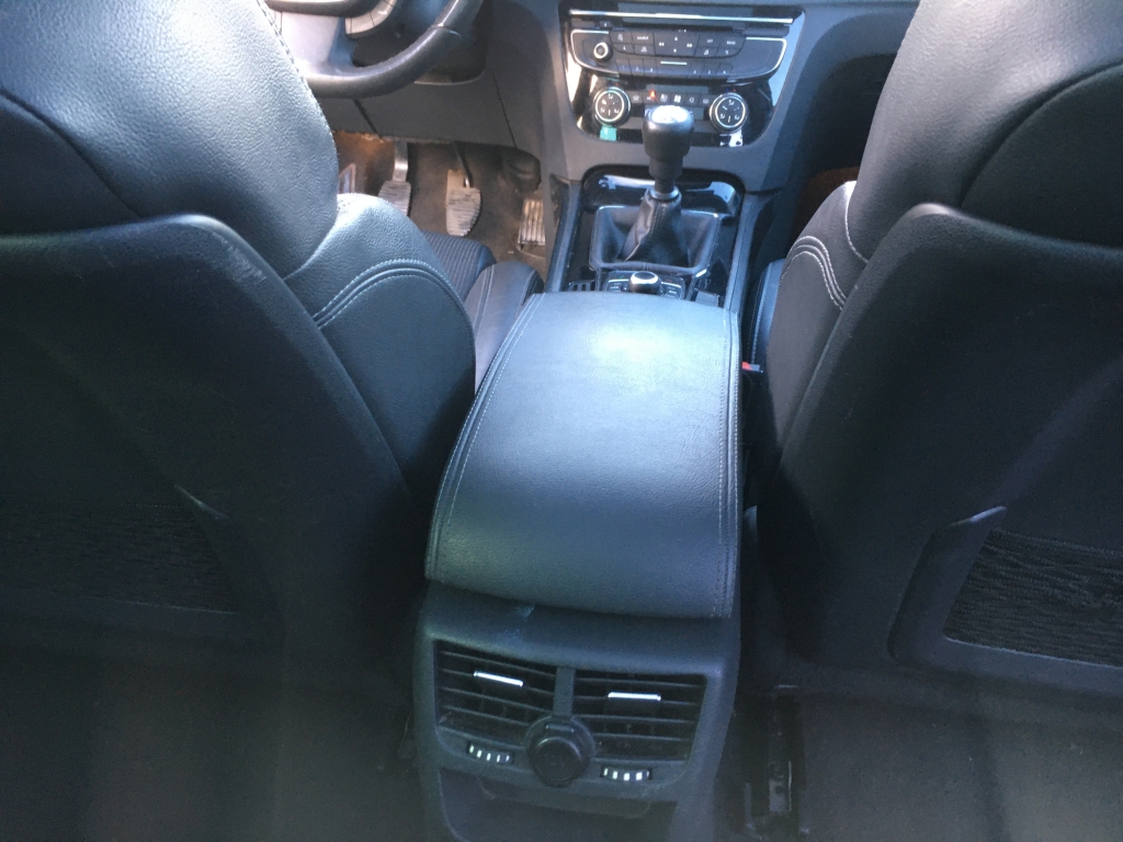 PEUGEOT 508 SW 2.0 HDI 140CV