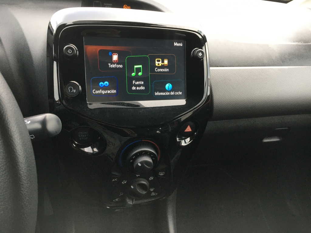 PEUGEOT 108 1.0 INY 73CV