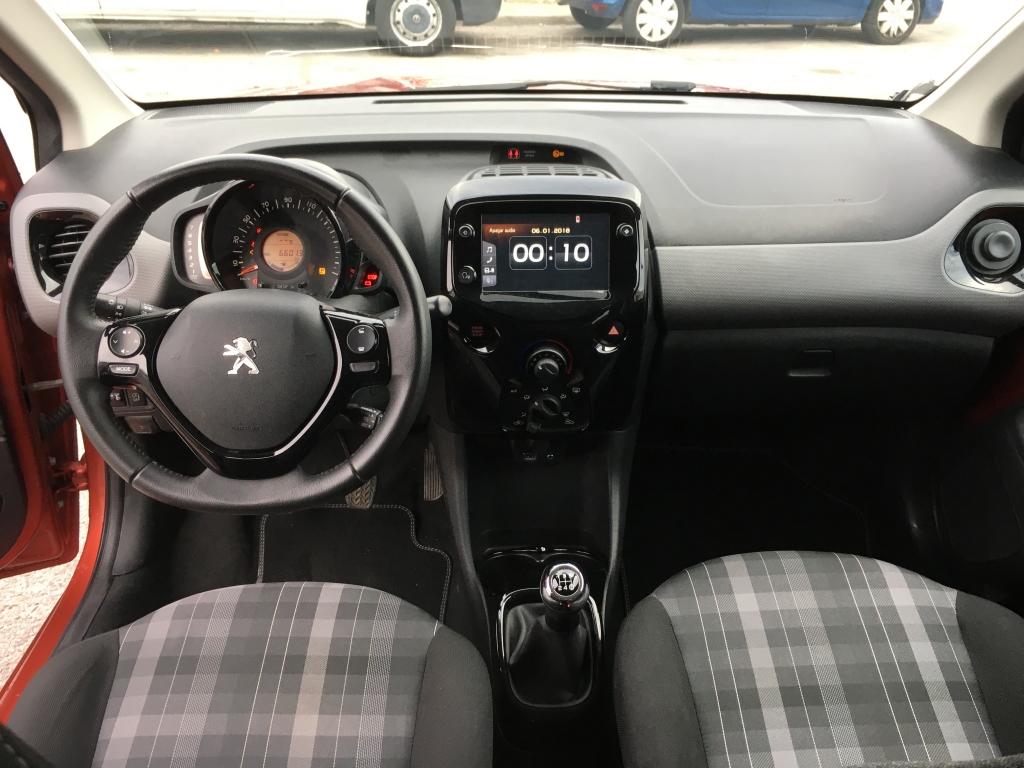 PEUGEOT 108 1.0 INY 73CV