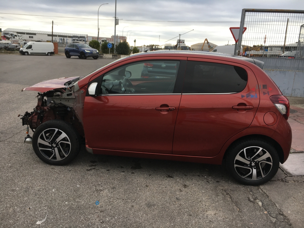 PEUGEOT 108 1.0 INY 73CV