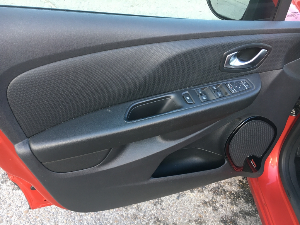 RENAULT CLIO 900CC TCE 90CV