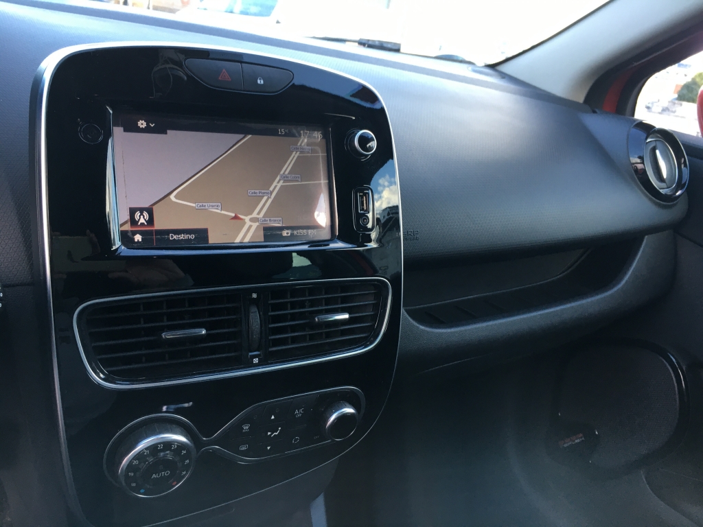 RENAULT CLIO 900CC TCE 90CV