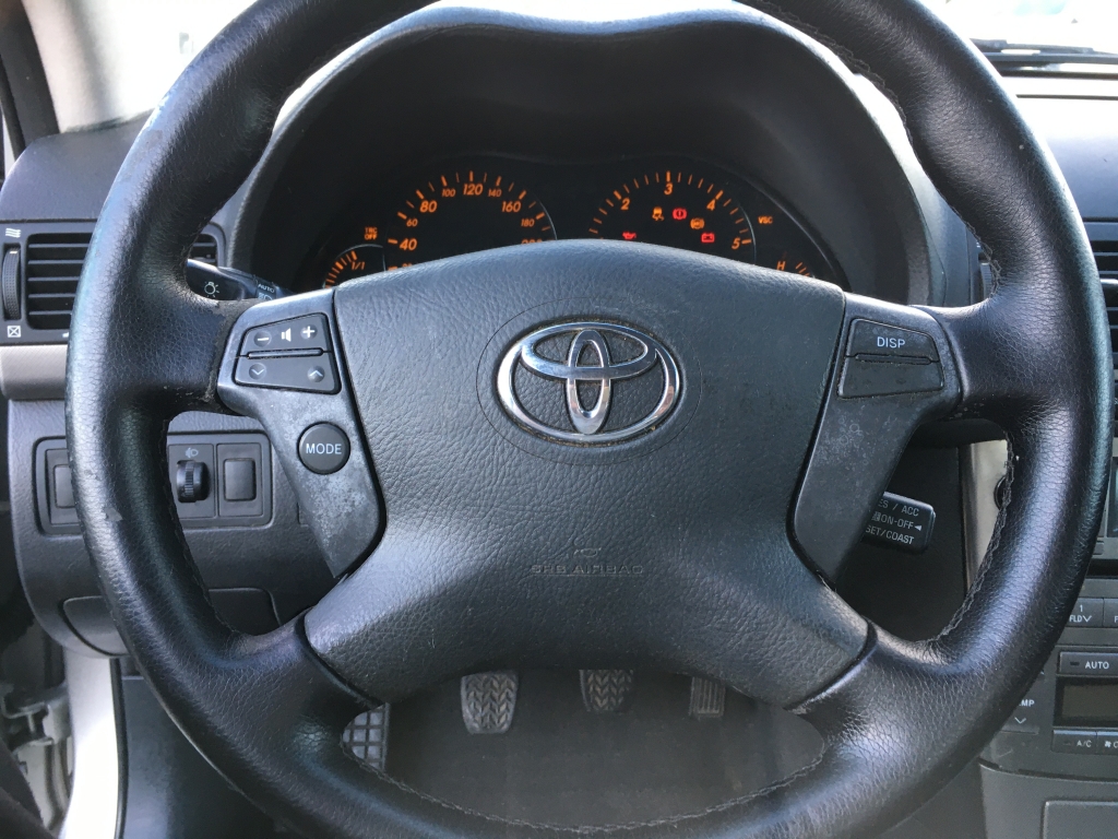 TOYOTA AVENSIS 2.0 D4D 126CV