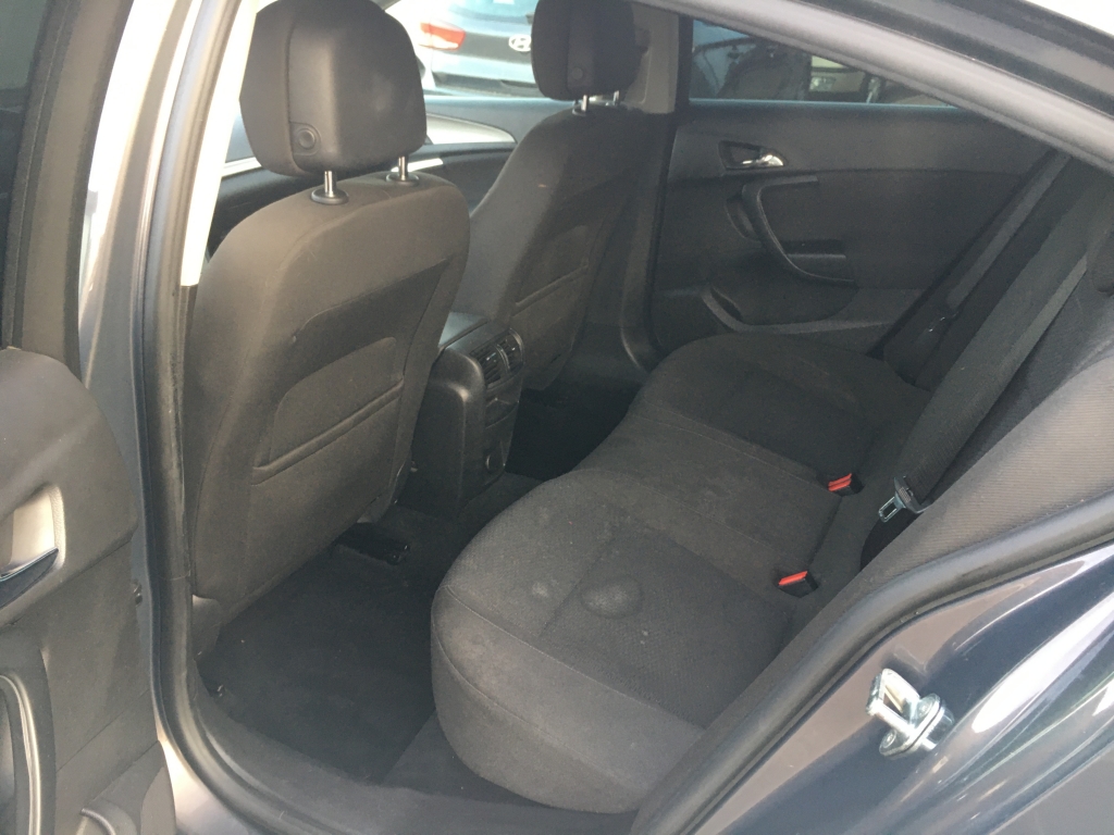 OPEL INSIGNIA 2.0 CDTI 140CV