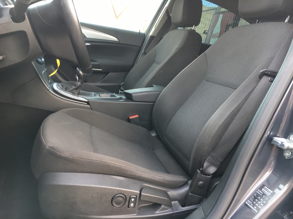 OPEL INSIGNIA 2.0 CDTI 140CV