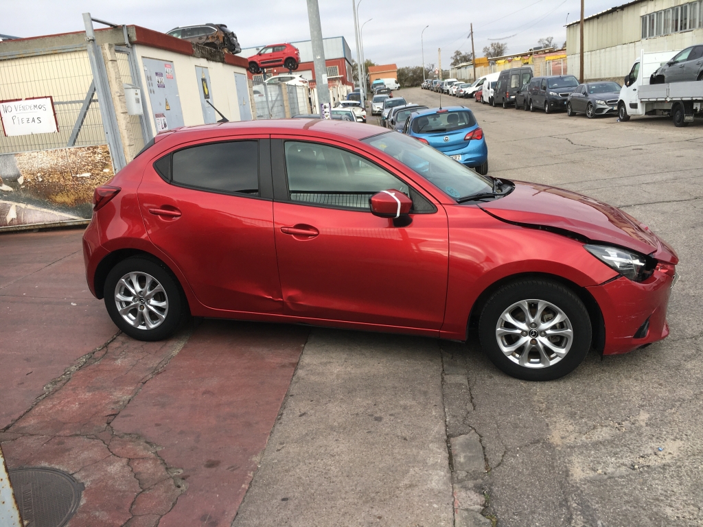 MAZDA 2 1.5 INY 90CV