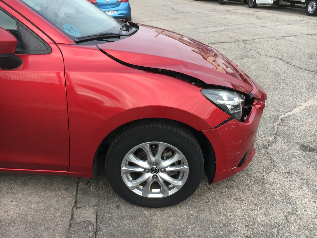 MAZDA 2 1.5 INY 90CV