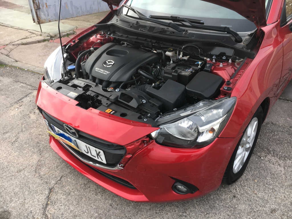 MAZDA 2 1.5 INY 90CV