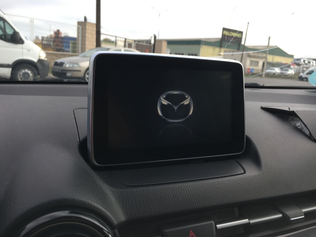 MAZDA 2 1.5 INY 90CV