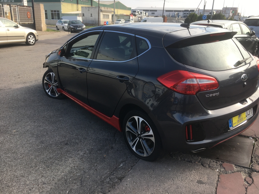 KIA CEE´D 1.6 D 136CV GT-LINE