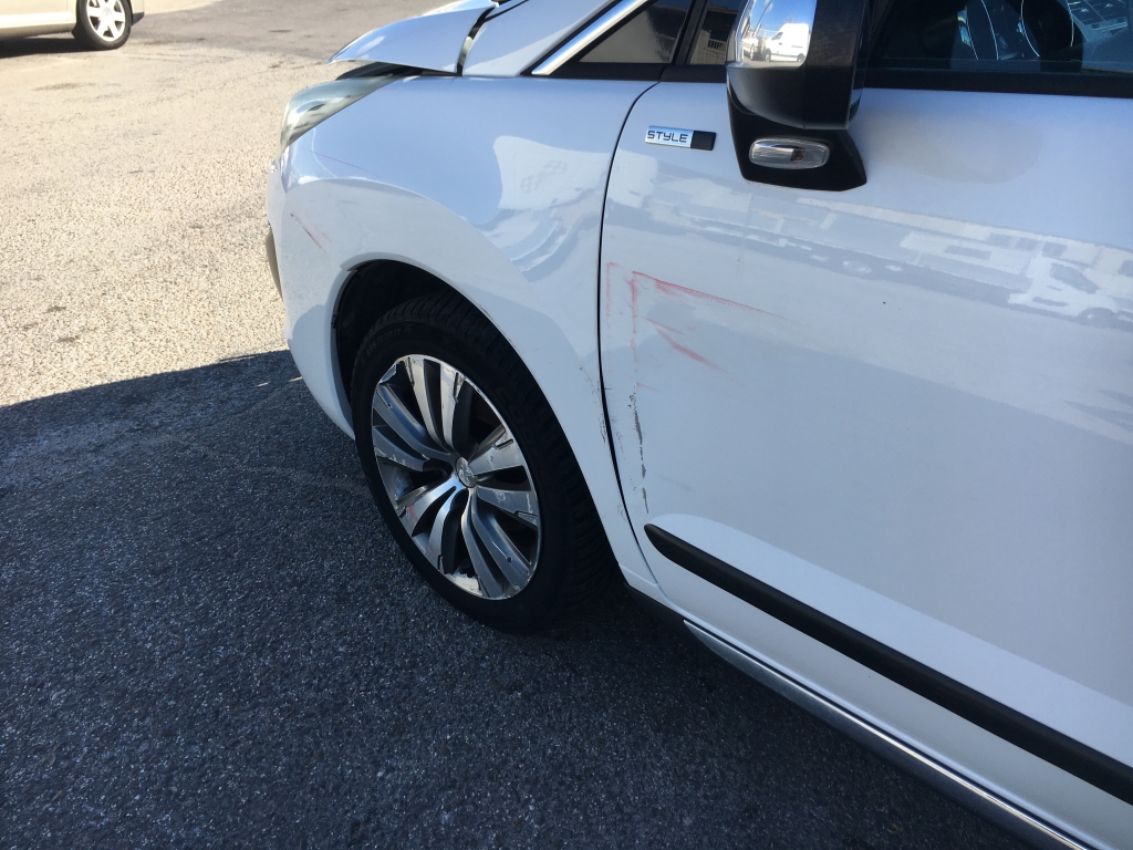 PEUGEOT 3008 1.6 HDI 120CV