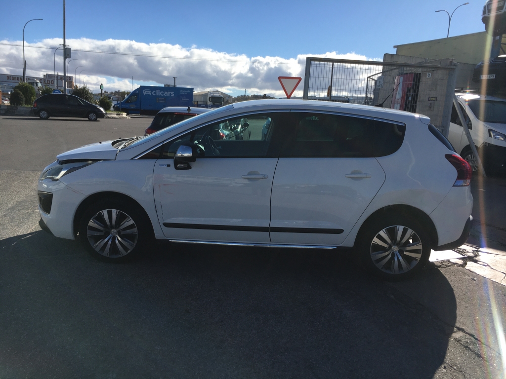 PEUGEOT 3008 1.6 HDI 120CV