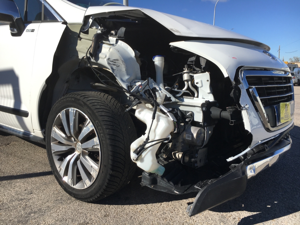 PEUGEOT 3008 1.6 HDI 120CV