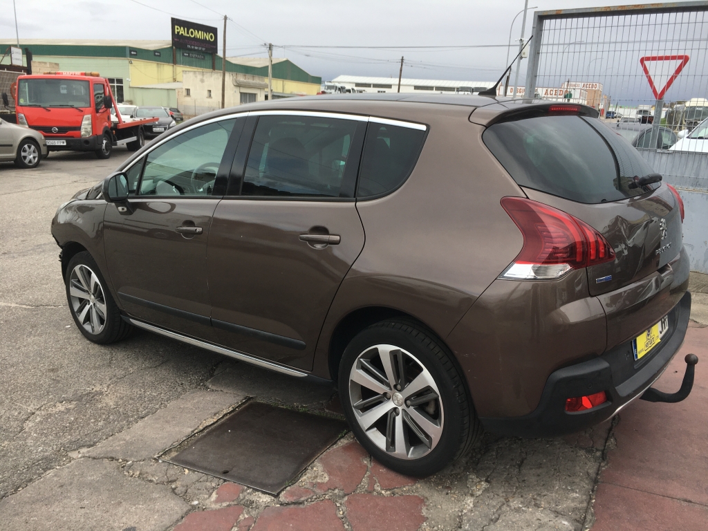 PEUGEOT 3008 1.6 HDI 120CV AUT