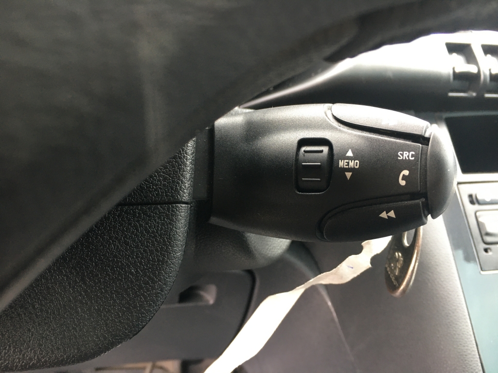 PEUGEOT 3008 1.6 HDI 120CV AUT