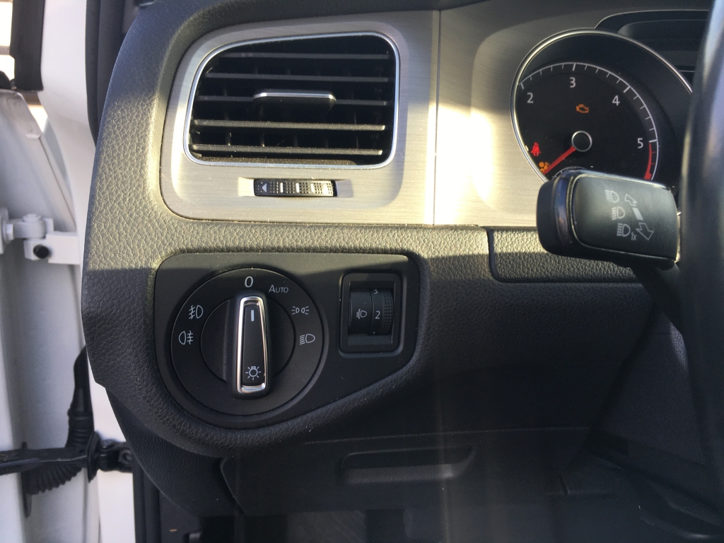 VOLKSWAGEN GOLF VII ADVANCE 1.6 TDI 105CV