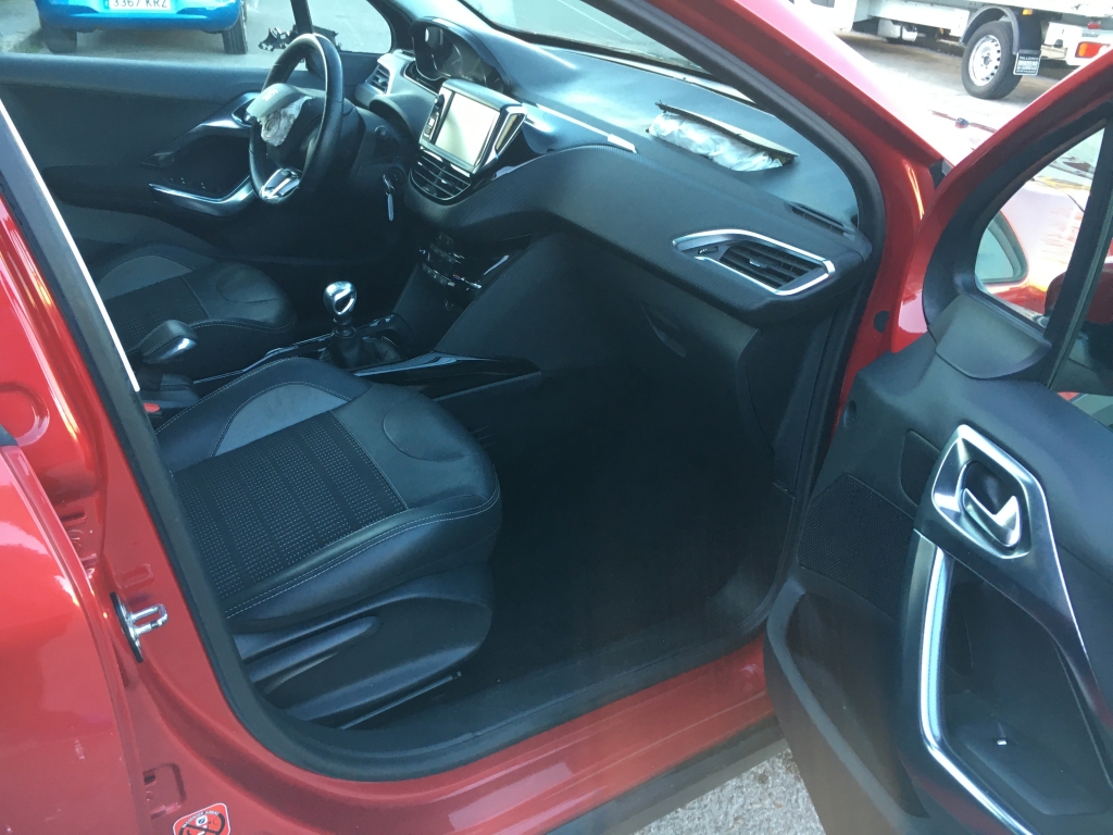 PEUGEOT 2008 1.6 HDI 120CV