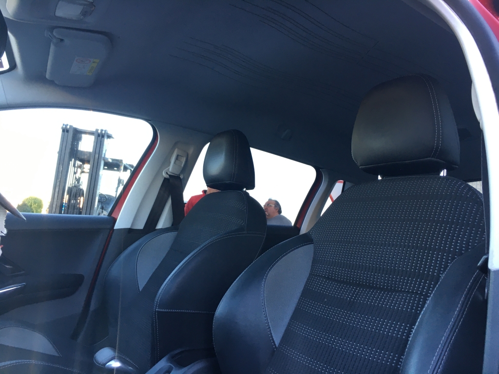 PEUGEOT 2008 1.6 HDI 120CV