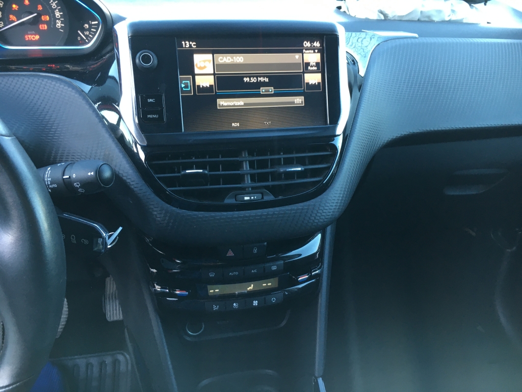 PEUGEOT 2008 1.6 HDI 120CV