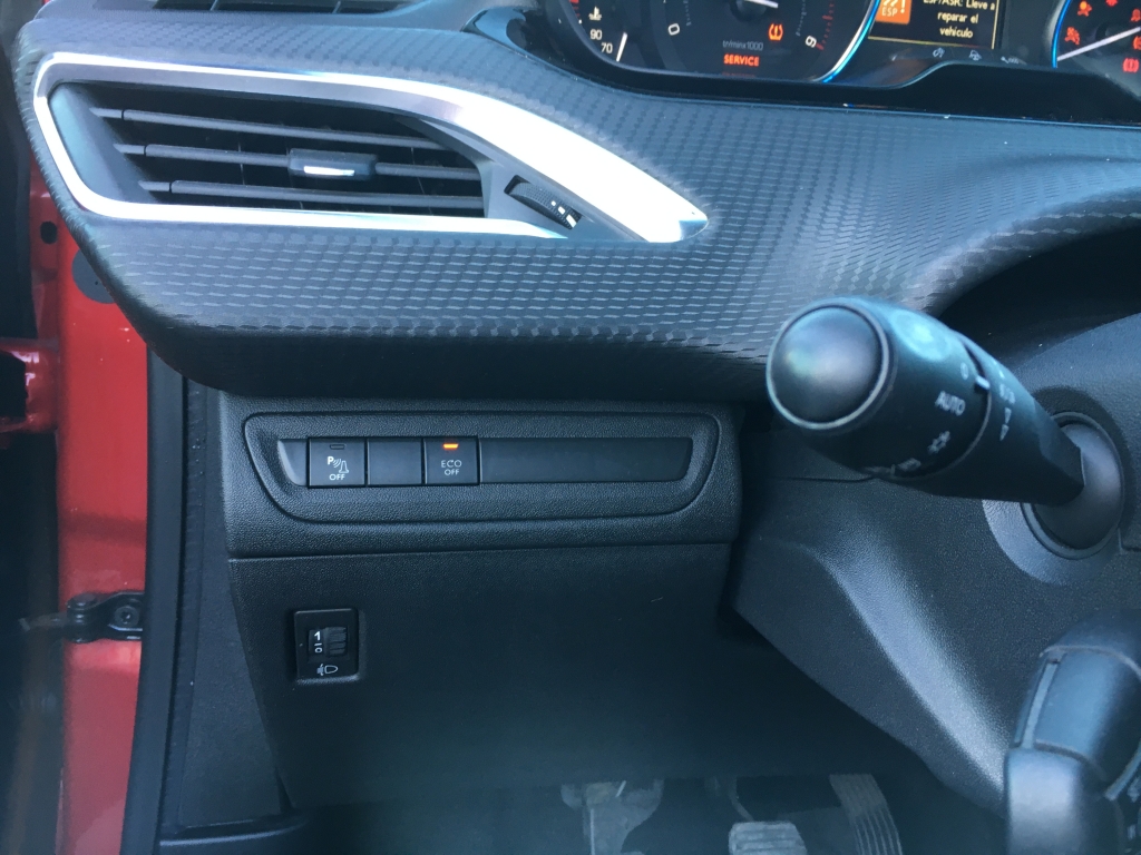 PEUGEOT 2008 1.6 HDI 120CV
