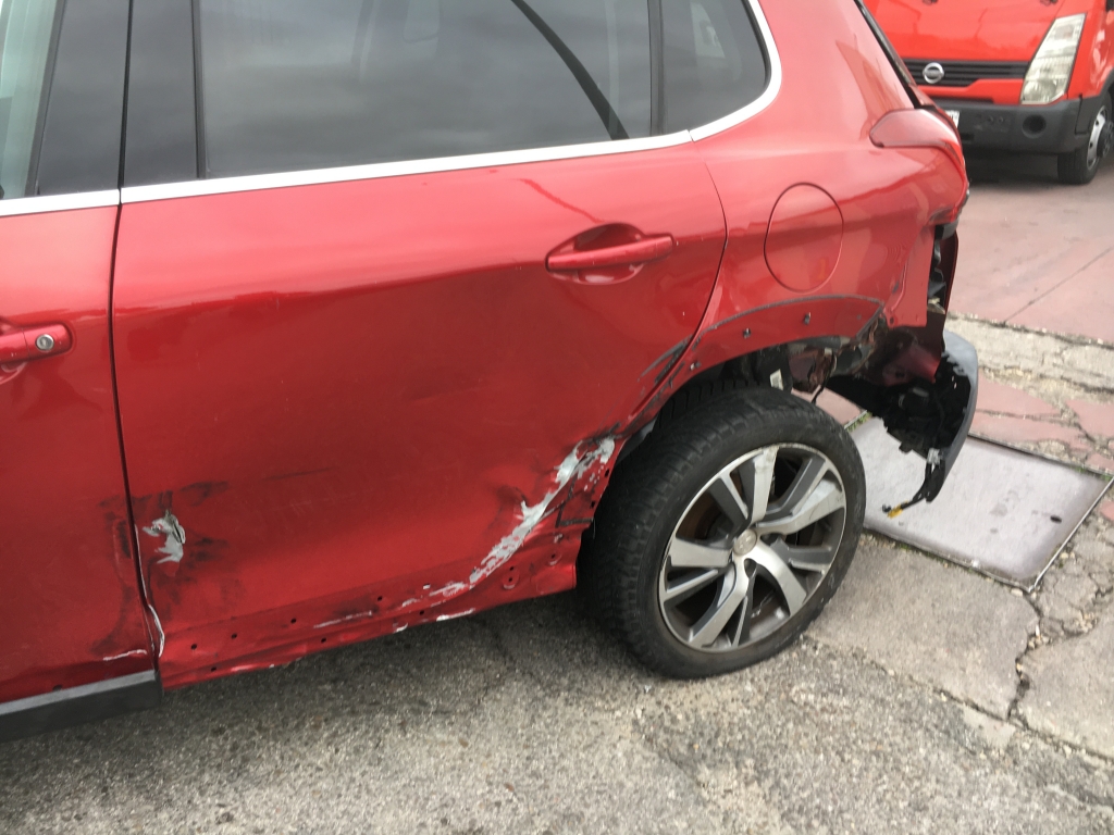 PEUGEOT 2008 1.6 HDI 120CV