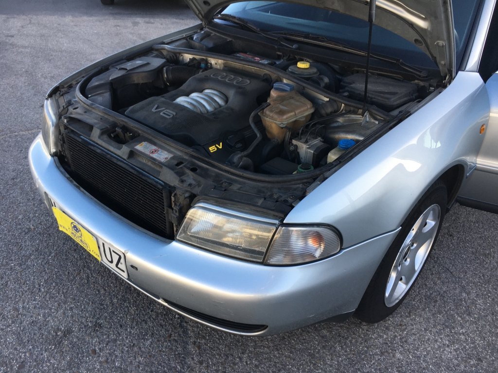 AUDI A-4 INY 2.8 193CV V6