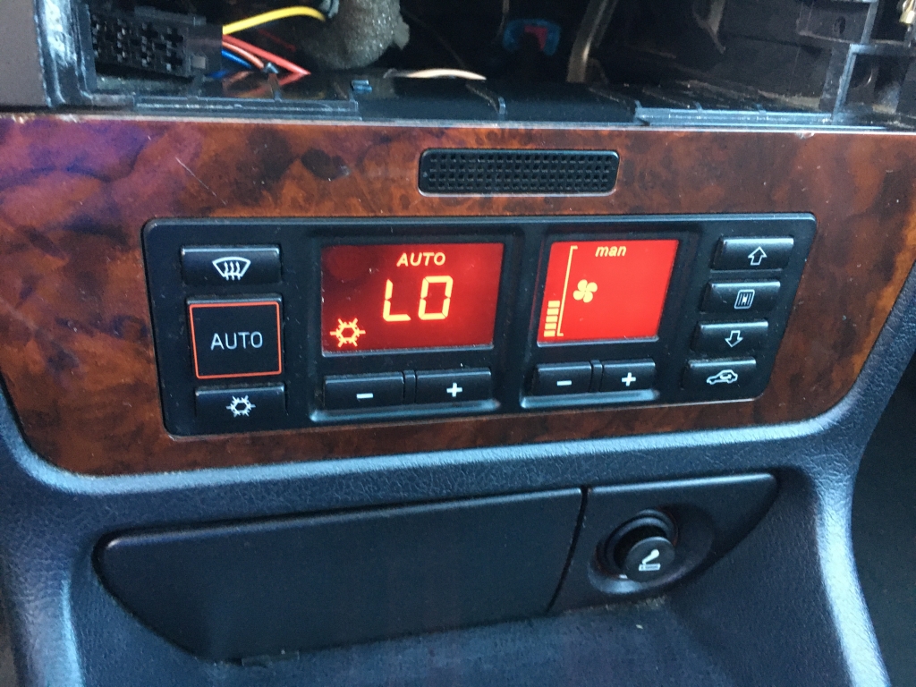 AUDI A-4 INY 2.8 193CV V6