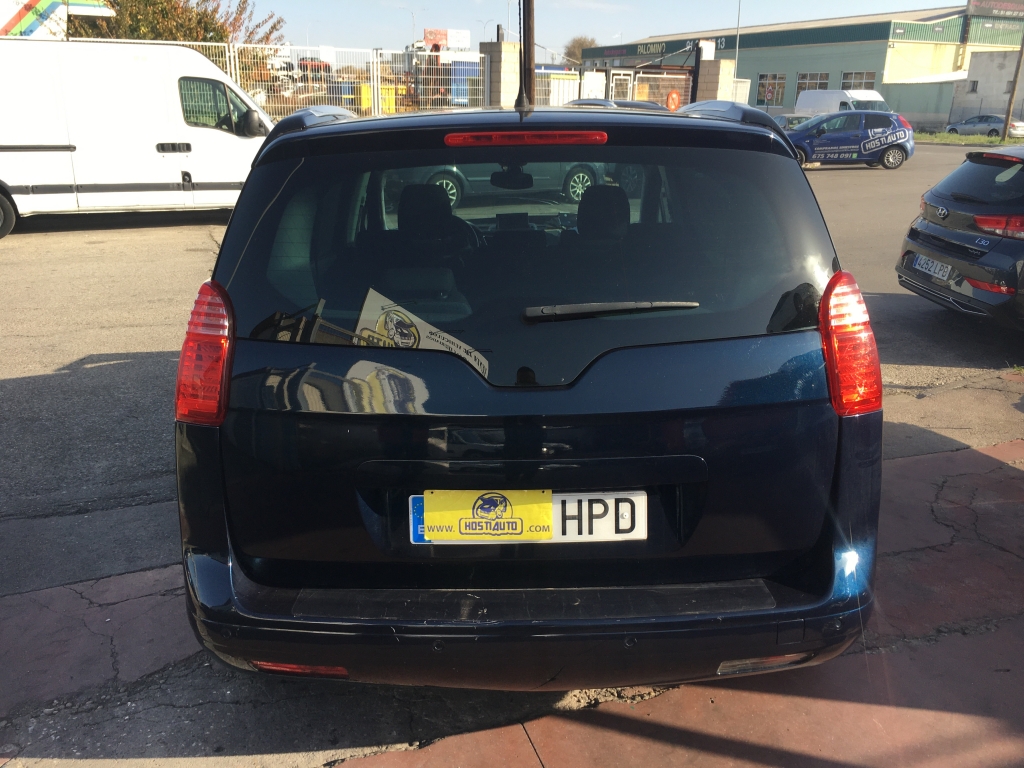 PEUGEOT 5008 1.6 HDI 110CV 7 PLAZAS AUT
