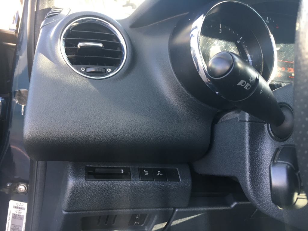 PEUGEOT 5008 1.6 HDI 110CV 7 PLAZAS AUT