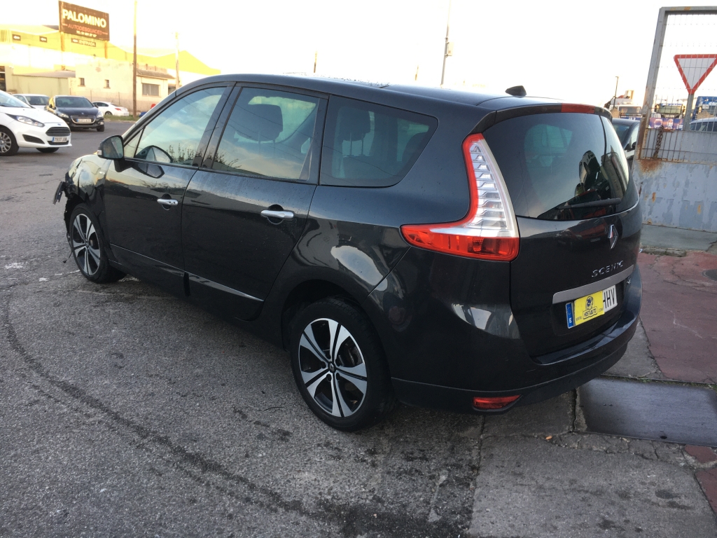 RENAULT GRAND SCENIC 1.6 DCI 130CV 7 PLAZAS