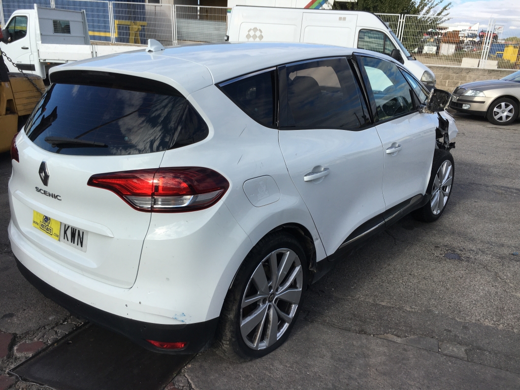 RENAULT SCENIC 1.3 INY 140CV