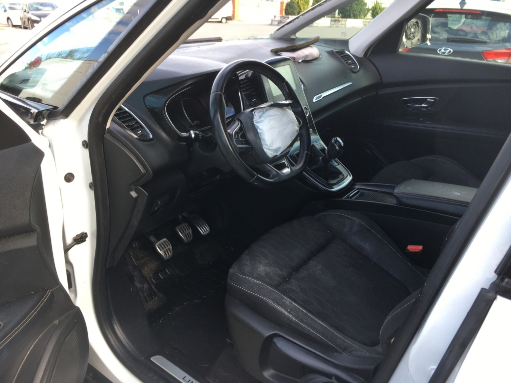 RENAULT SCENIC 1.3 INY 140CV