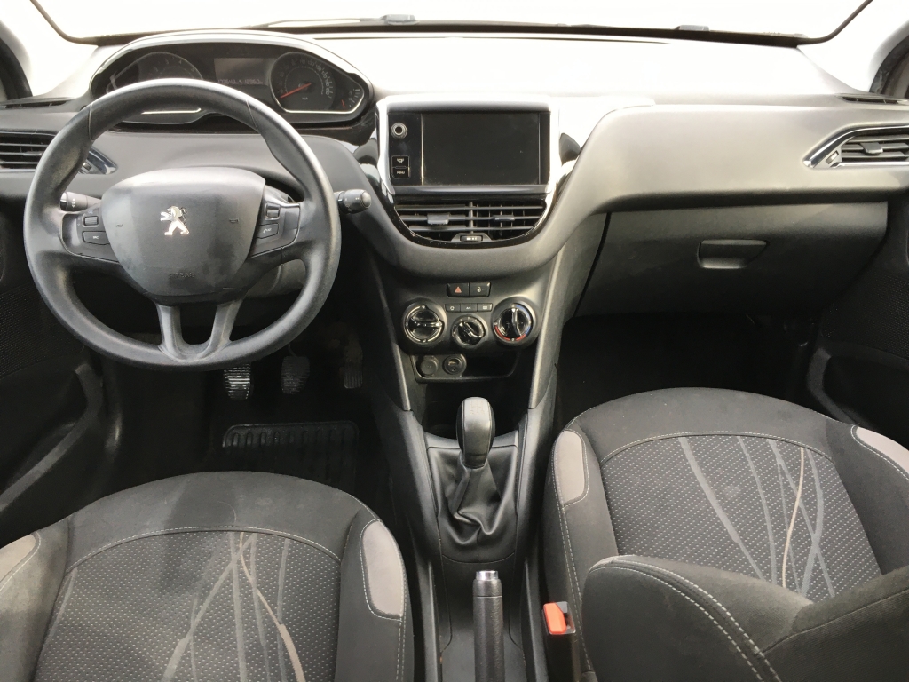 PEUGEOT 208 1.2 VTI 82 CV