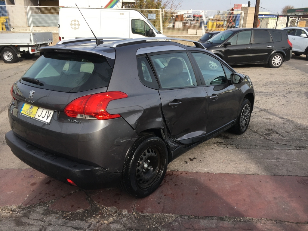 PEUGEOT 2008 ACT BLUE 1.6 HDI 100CV
