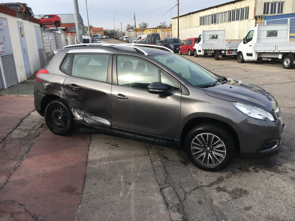 PEUGEOT 2008 ACT BLUE 1.6 HDI 100CV