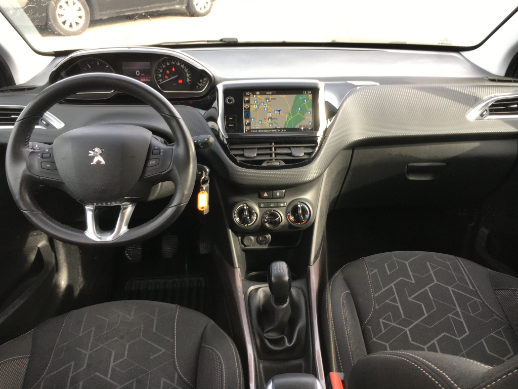 PEUGEOT 2008 ACT BLUE 1.6 HDI 100CV