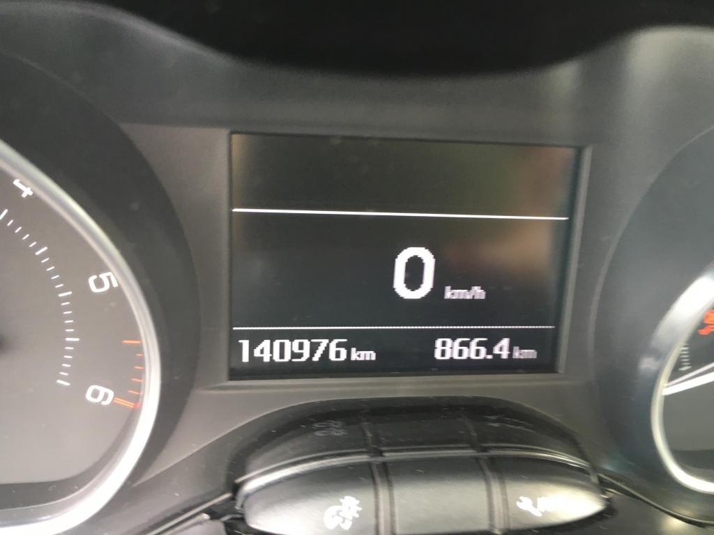 PEUGEOT 2008 ACT BLUE 1.6 HDI 100CV