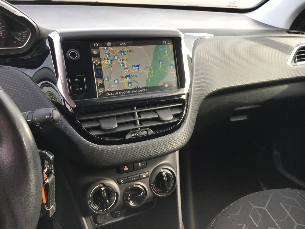 PEUGEOT 2008 ACT BLUE 1.6 HDI 100CV