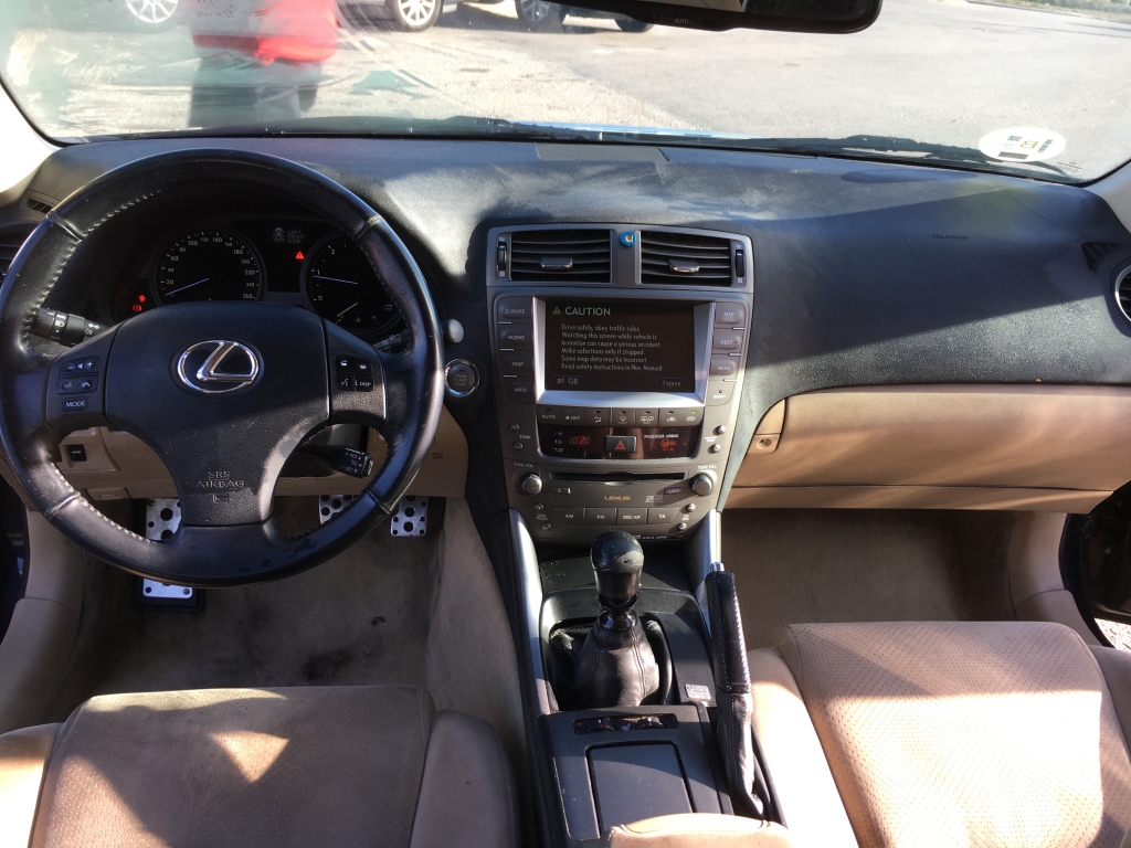 LEXUS IS 220 D4D 2.2 177CV