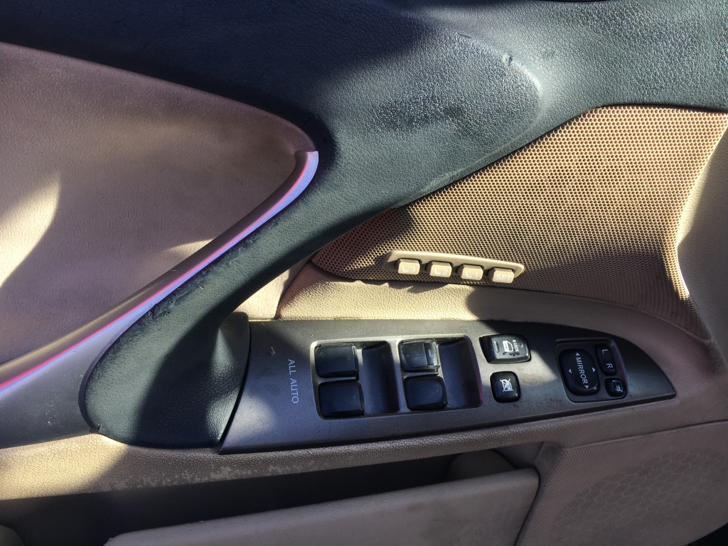 LEXUS IS 220 D4D 2.2 177CV
