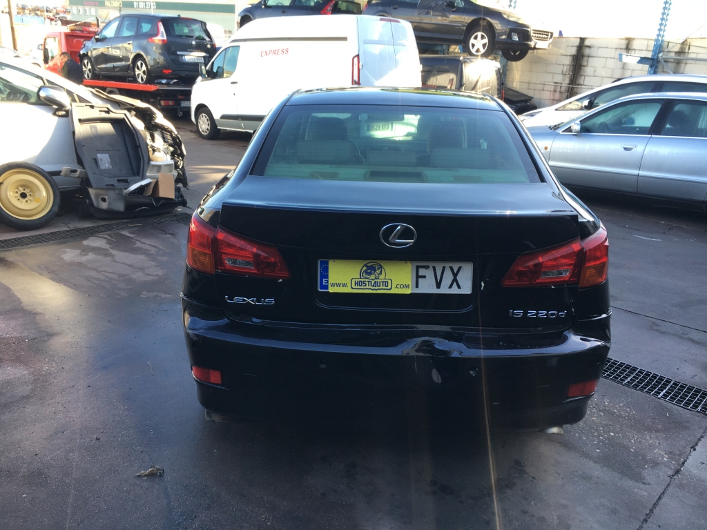 LEXUS IS 220 D4D 2.2 177CV