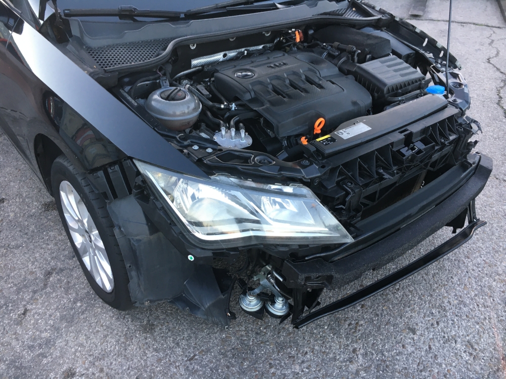SEAT LEON 1.6 TDI 105CV