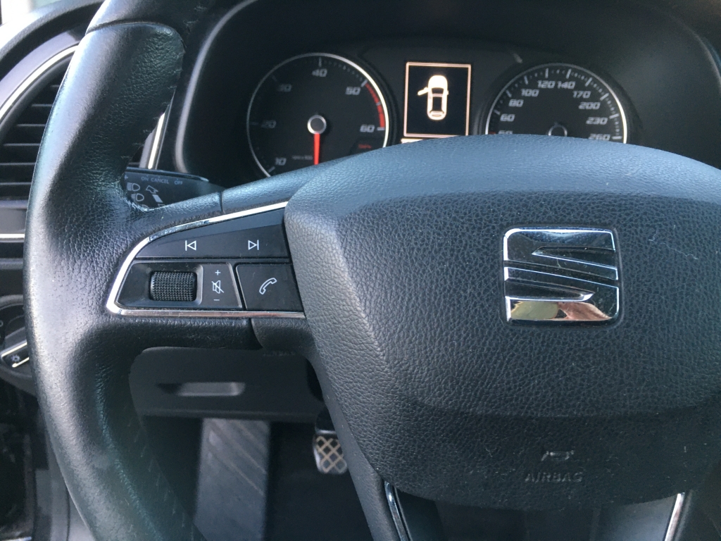 SEAT LEON 1.6 TDI 105CV