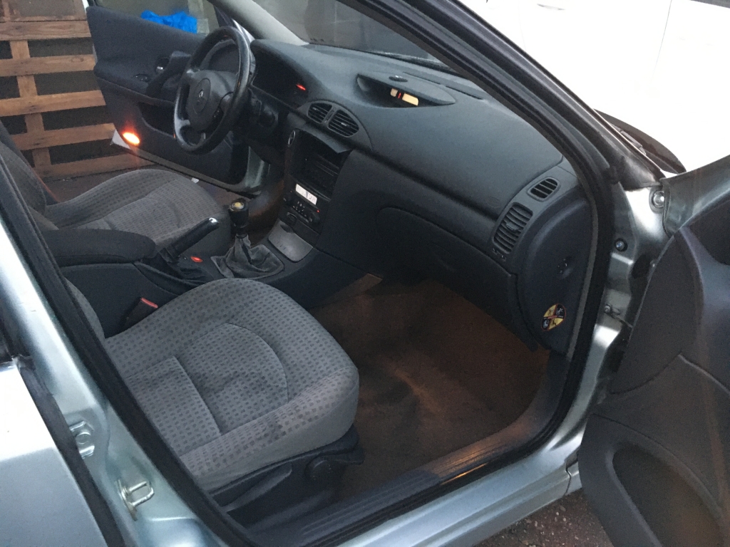 RENAULT LAGUNA 1.9 CDI 120CV