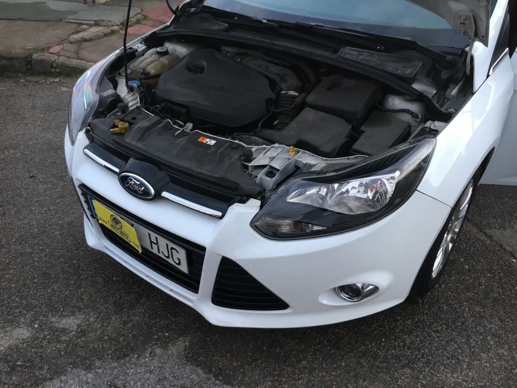 FORD FOCUS SEDAN 1.6 INY 150CV