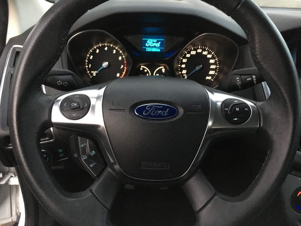 FORD FOCUS SEDAN 1.6 INY 150CV