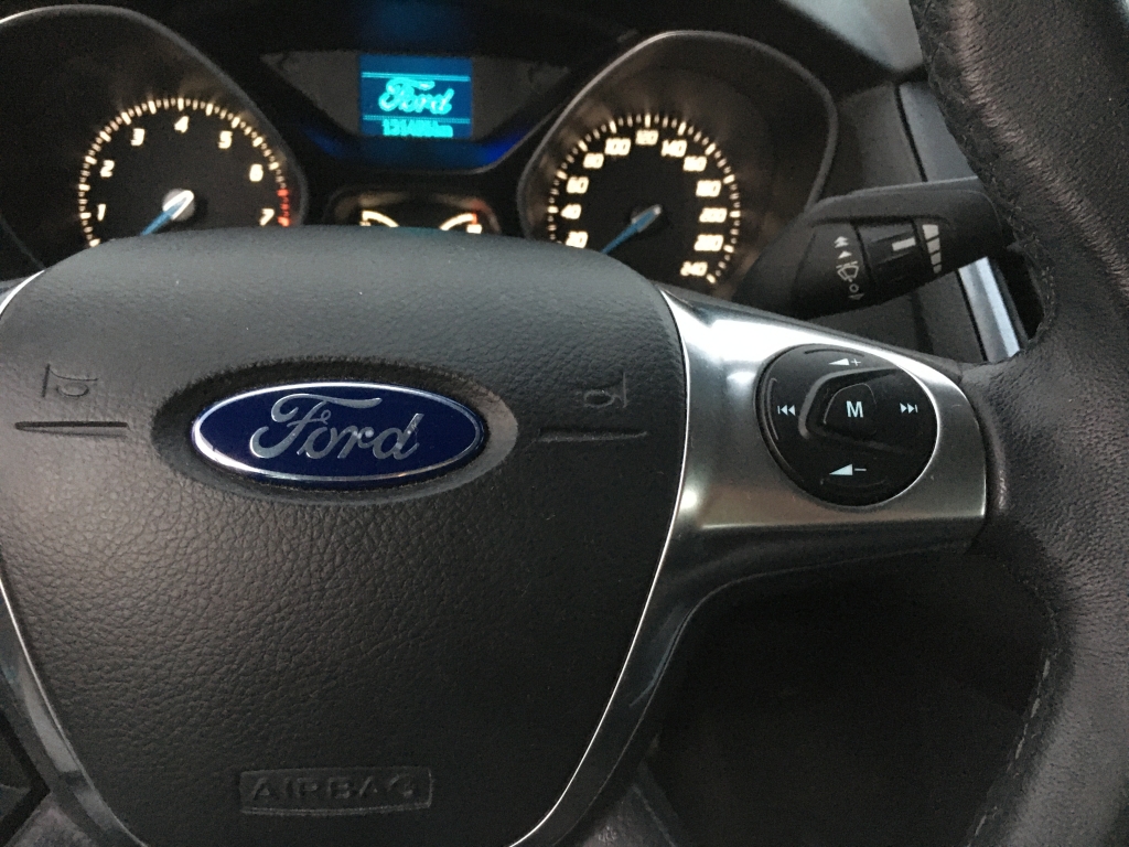 FORD FOCUS SEDAN 1.6 INY 150CV