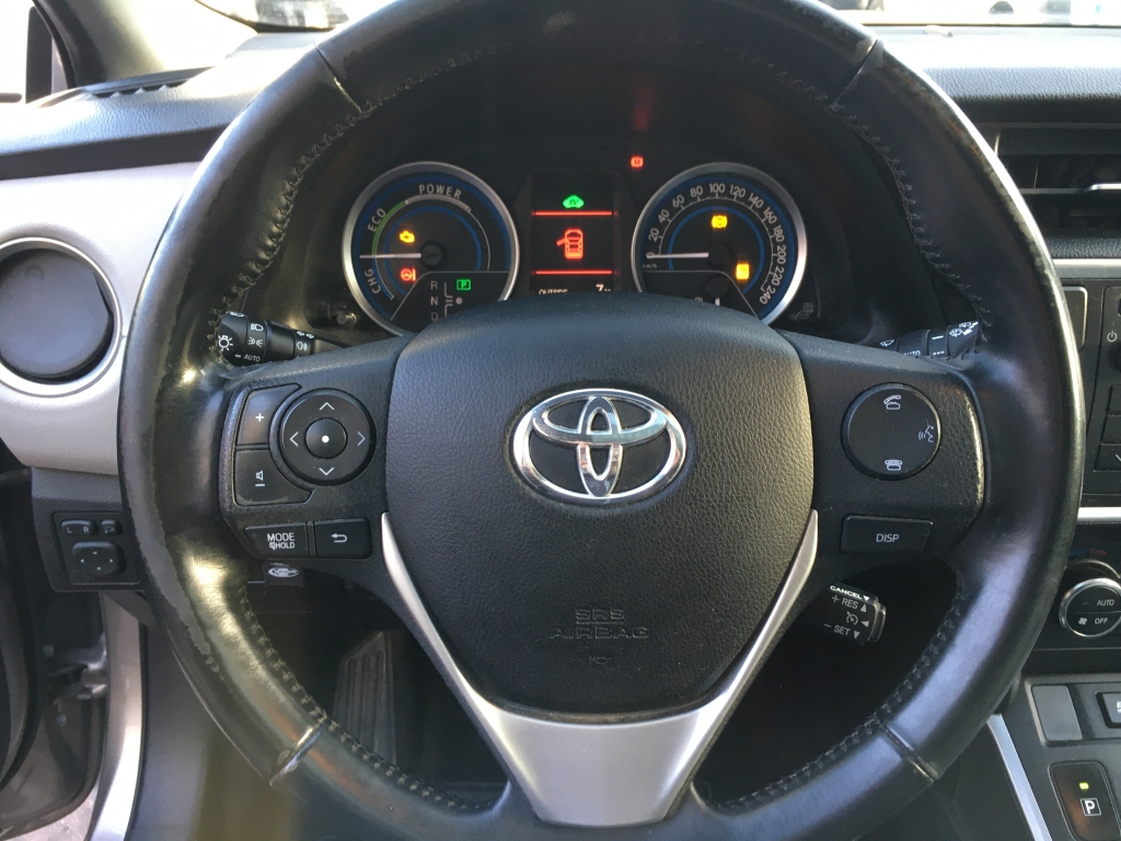 TOYOTA AURIS HIBRIDO Y GLP 1.8 136CV AUT
